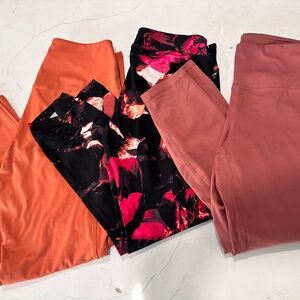 Lot of 3 Leggings Calvin Klien Yogalicious LegEnd Women's L & XL
